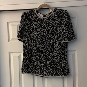 Laurence Kazar Elegant Black with White Swirl Pattern silk Top! Made in India!